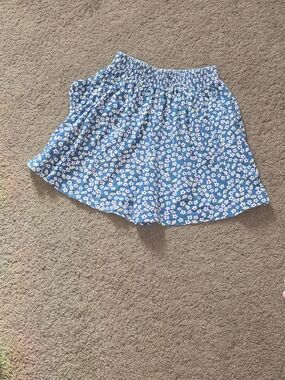 PRIVATE PARTY Blue Floral High-Waist Shorts